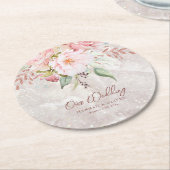 エレガントなピンクのローズ牡丹の花の大理石の結婚式 ラウンドペーパーコースター (アングル)
