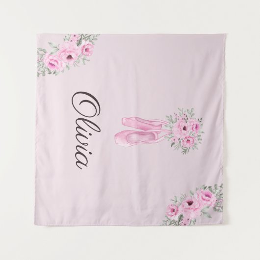 エレガントなピンクの花のバレリーナ　名前 タペストリー (正面(横))