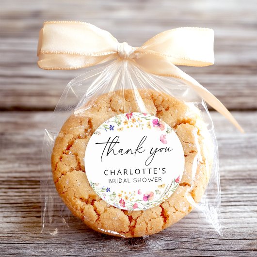 エレガントなピンクの花の感謝祭の花嫁のシャワー ラウンドシール