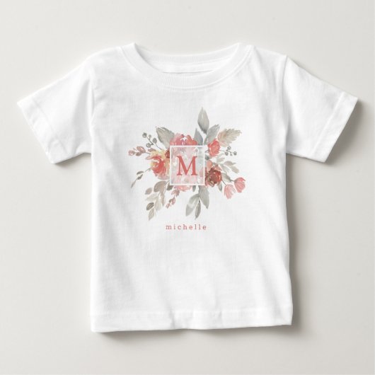 エレガントなピンクの花の水彩モノグラム ベビーTシャツ (正面)