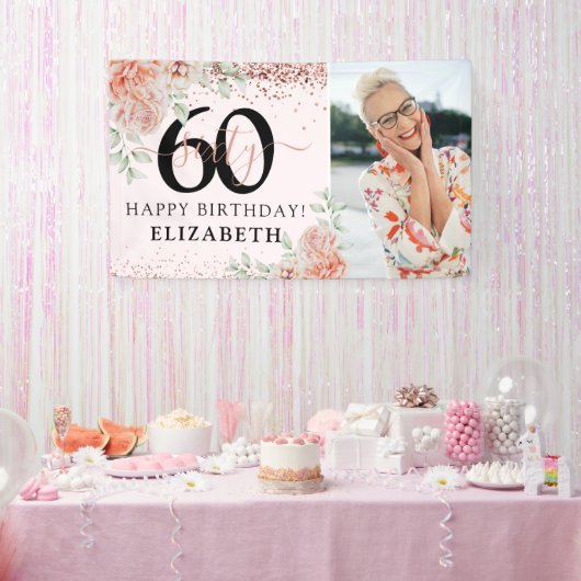 エレガントなピンクの花柄の60歳の誕生日写真 横断幕 (パーティー)