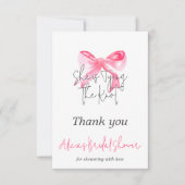 エレガントなピンクの蝶結び ブライダルシャワーのおしゃれなタイトル サンキューカード (正面)