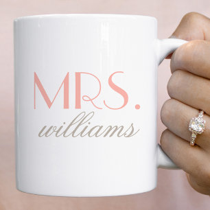 エレガントなブッシュの花嫁「ミセス」結婚式モノグラム コーヒーマグカップ