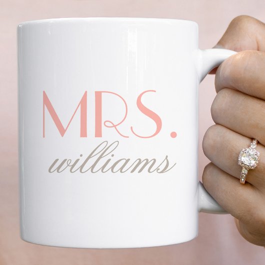 エレガントなブッシュの花嫁「ミセス」結婚式モノグラム コーヒーマグカップ