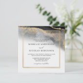 エレガントなブラックとゴールドの大理石 豪華な結婚式 招待状 (スタンド正面)