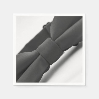 エレガントなブラックの蝶ネクタイの紙ナプキン スタンダードカクテルナプキン