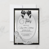 エレガントなブラックシルバーのジュエルボウ＆スティレットの誕生日 招待状 (正面)