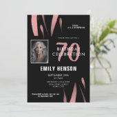 エレガントなブラックピンクの水彩 70歳の誕生日写真 招待状 (スタンド正面)