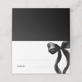 エレガントなブラックボウのブライダルシャワーテーブル プレイスカード (外部開封)
