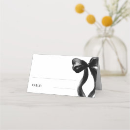 エレガントなブラックボウのブライダルシャワーテーブル プレイスカード