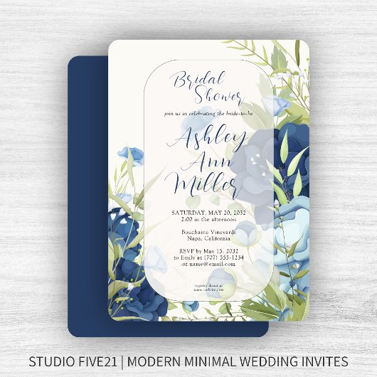 エレガントなブルーの花のウェディング ブライダルシャワー 招待状