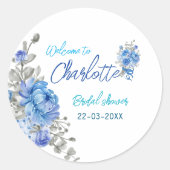 エレガントなブルーの花柄のウェディングシャワーステッカー ラウンドシール (正面)