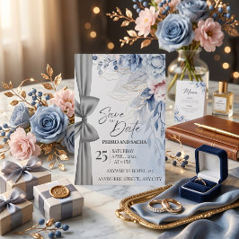 エレガントなブルーの花柄の「Save The Date」カードにシルバー 招待状