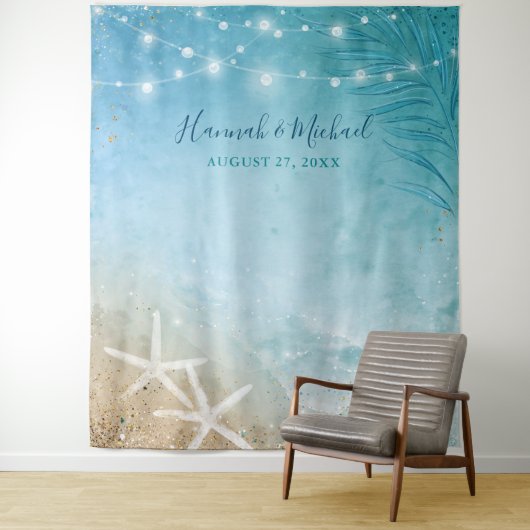 エレガントなブルー・ティール・ウォーターカラーのビーチ・ウェディング・フォト タペストリー (インサイチュ)