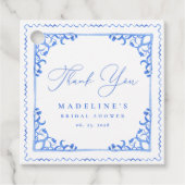 エレガントなブルー＆ホワイトタイルのブライダルシャワー フェイバータグ (正面)