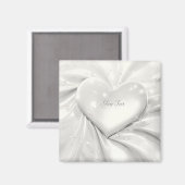 エレガントなホワイトクリームハートマグネット マグネット (正面/裏面)