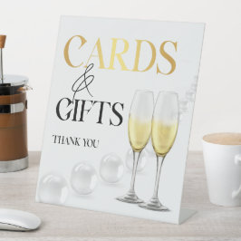 エレガントなホワイトゴールドパール＆プロセッコ ブライダルシャワー 台座サイン