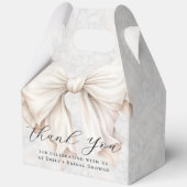エレガントなホワイトボウ ブライダルシャワー 感謝祭りのお礼 フェイバーボックス (正面)