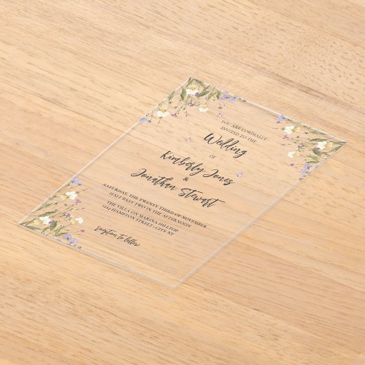 エレガントなボヘミアンワイルドフラワーのウェディング アクリル招待状 (レイダウン)
