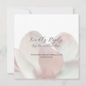 エレガントなマグノリア ピンクとホワイトの返信付き結婚式 招待状 (裏面)