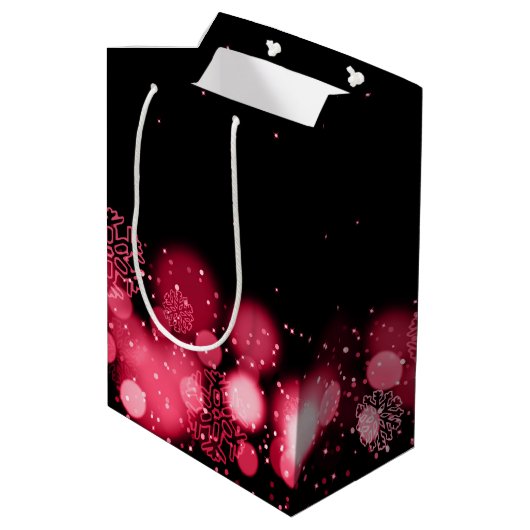 エレガントなメリークリスマスの冬の驚異の赤 ミディアムペーパーバッグ (裏面アングル)