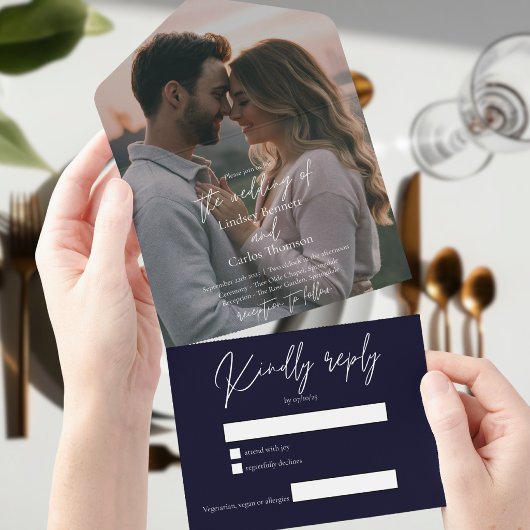 エレガントなモダンな濃紺の結婚式の写真付きRSVP オールインワン招待状