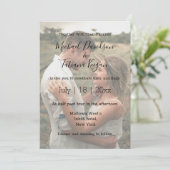 エレガントなモダンスクリプトのフェード写真 ウェディング 招待状 (スタンド正面)