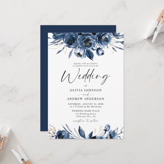 エレガントなモダン ネイビーブルーとシルバーの花の結婚式 招待状 (正面/裏面インサイチュ)
