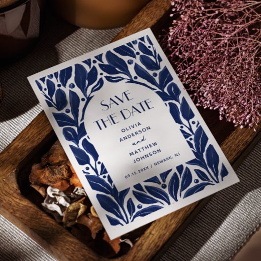 エレガントなモダン ネイビーブルー 花のアーチ柄 セーブザデート