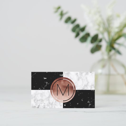 エレガントなモノグラムのばら色の金ゴールドの白黒の大理石 名刺 (スタンド正面)