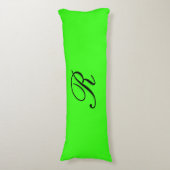 エレガントなモノグラムの最初のネオン緑の無地 ボディピロー (正面縦)