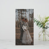 エレガントなモノグラムブックマークQRコード ラスティックフォト セーブザデート (スタンド正面)