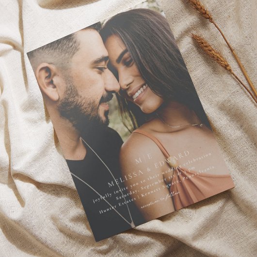 エレガントなモノグラム写真 ミニマルウェディング 招待状