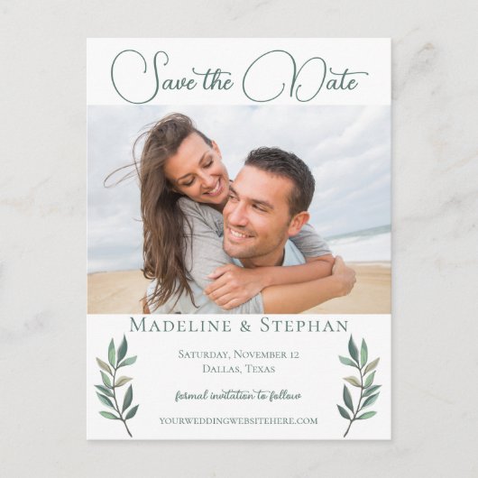 エレガントなユーカリの葉の緑の婚約写真 インビテーションポストカード (正面)