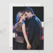 エレガントなラベンダー写真モノグラムの花輪 招待状 (裏面)