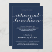 エレガントなリハーサルランチ、ネイビーブルーとホワイト 招待状 (正面/裏面)