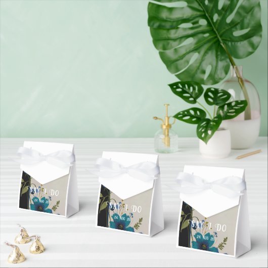 エレガントなレースのウェディングインビテーションコレクション フェイバーボックス (複数)