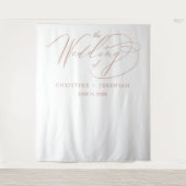 エレガントなローズゴールドのスクリプトカリグラフィー ホワイト ウェディング タペストリー (正面)