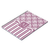 エレガントなローズピンクおよび白いアールデコのダマスク織の花柄 ノートブック (左側)