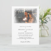 エレガントな写真オーバーレイ シンプルで清潔な結婚式 招待状 (スタンド正面)