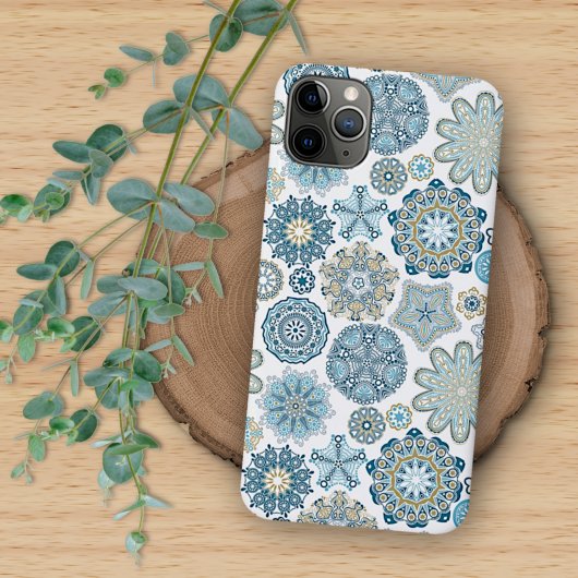 エレガントな冬の青い幻想的な曼荼羅アート柄 Case-Mate iPhoneケース