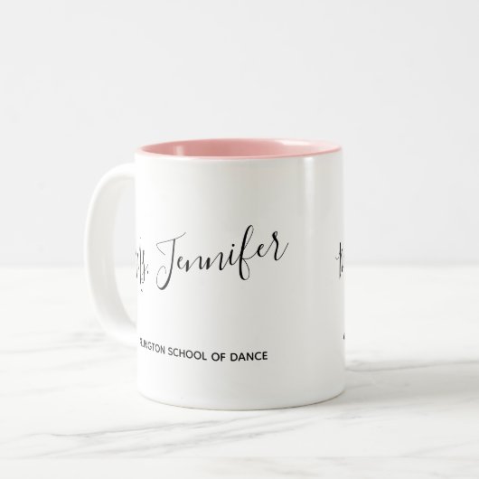 エレガントな原稿があるダンスの先生 ツートーンマグカップ (正面左)