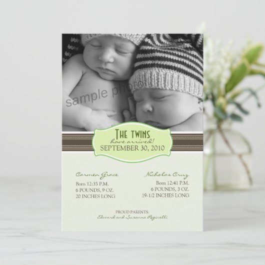 エレガントな双子の出産発表:ライムグリーン 案内状 (スタンド正面)