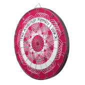 エレガントな幾何学模様のラインアート 赤 白 カスタマイズ可能 ダーツボード (正面右)