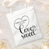 エレガントな愛は甘いカリグラフィーハート フェイバーバッグ (クリップ留めされた状態)