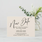 エレガントな手書きの新しい日付クリームの発表 招待状 (スタンド正面)