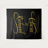 エレガントな手書きゴールドスワッシュカリグラフィー結婚式 タペストリー (正面(横))