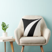 エレガントな抽象的な白黒の波 クッション (椅子)