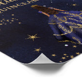 エレガントな星空のネイビーブルードレス ゴールドのキンセアニエラ ポスター (角)