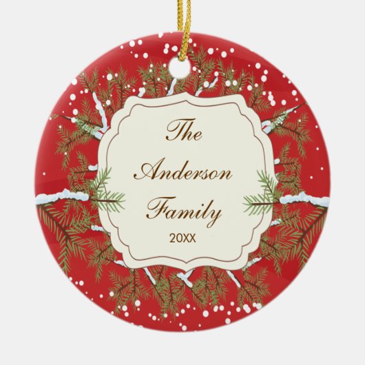 エレガントな松の木のBranche日付がついた家族のクリスマス セラミックオーナメント (正面)